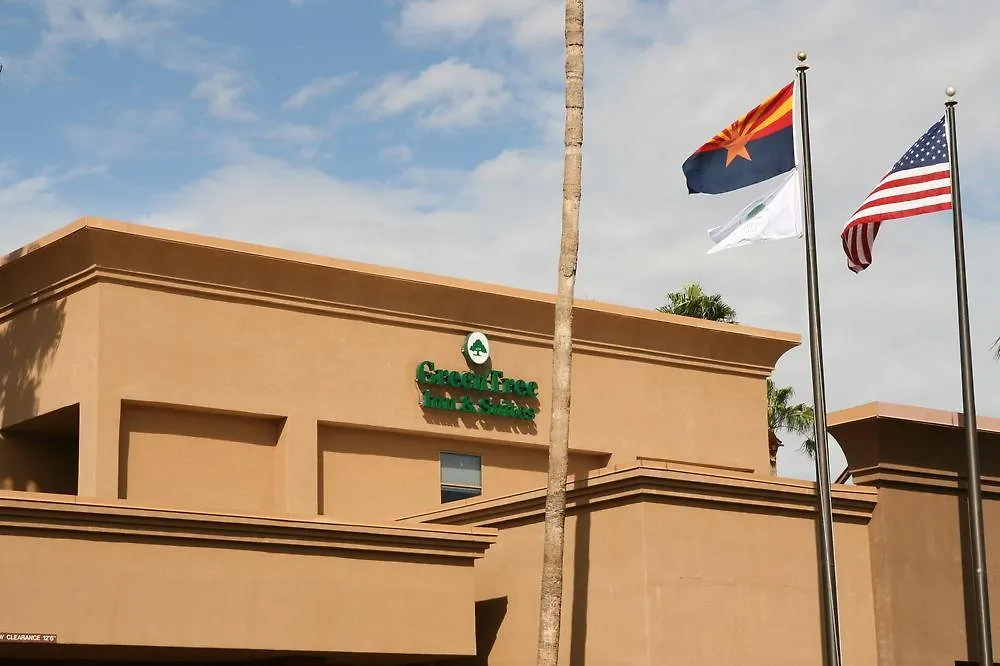 Greentree Inn & Suites Phoenix Sky Harbor Hotel